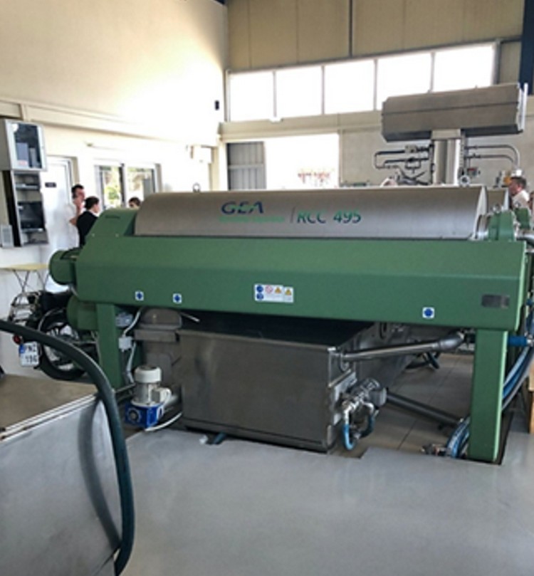 Σύγχρονη Μονάδα Εξαγωγής Ελαιολάδου στη Μεραμβέλλο